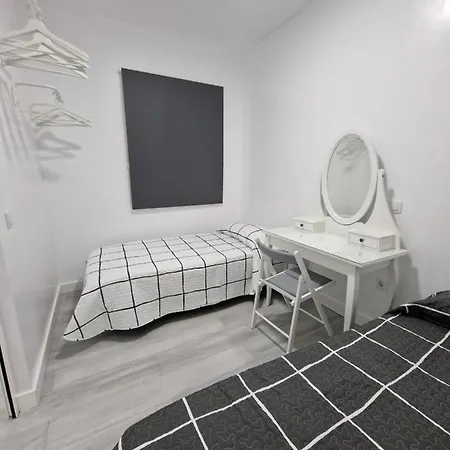 Apartman Guanarteme 33 *