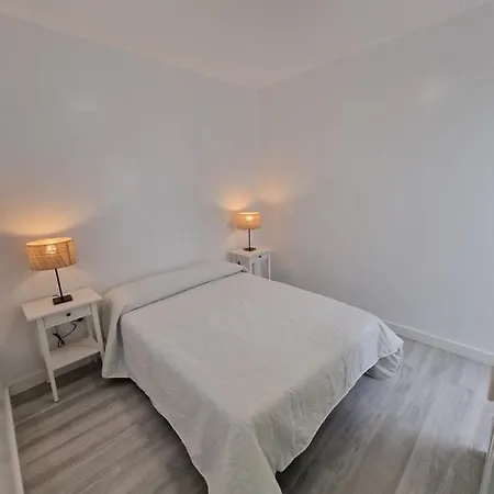 Apartman Guanarteme 33 *